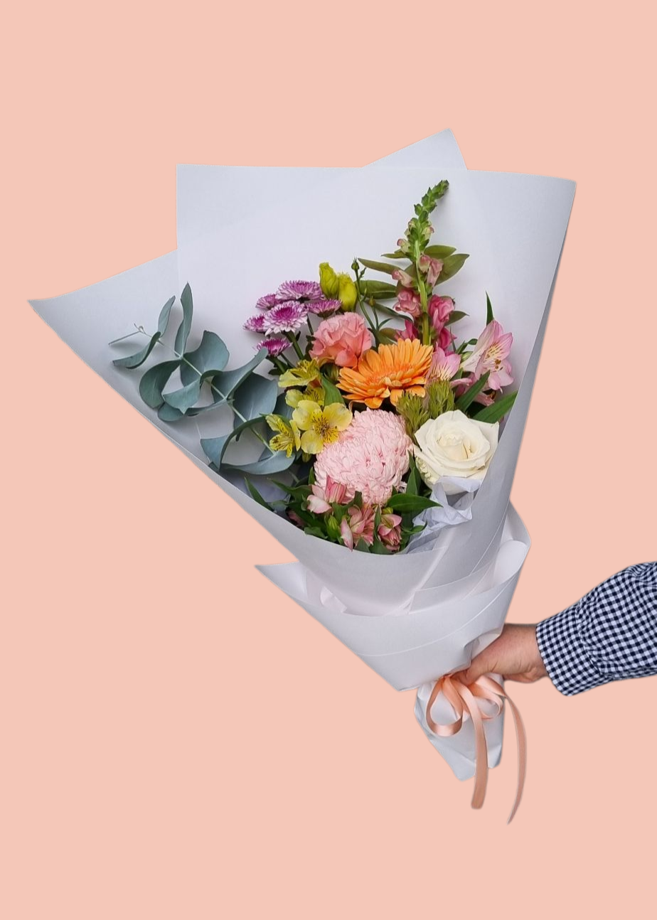 Fresh flowers delivered to Aspendale, Mentone, Parkdale and many more Melbourne Suburbs